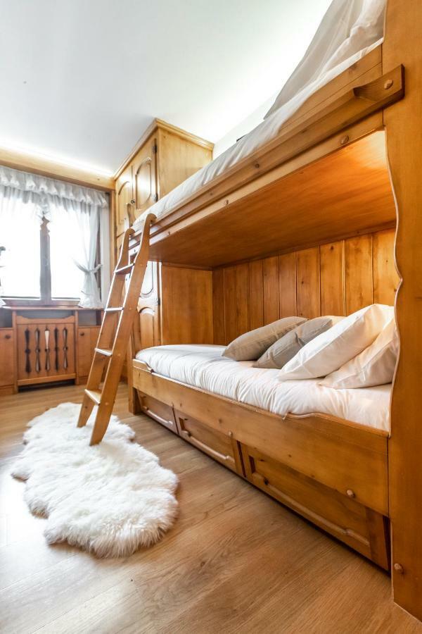 Dolomiti Sweet Lodge กอร์ตินาดัมเปซโซ ภายนอก รูปภาพ